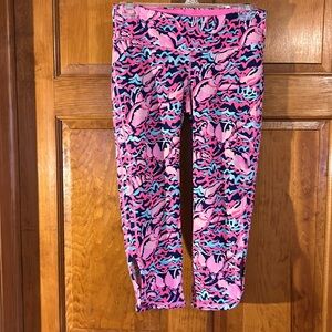Lilly Pulitzer LUXLETIC Women’s 3/4 leggings W/ pocket in waist band Sz Med-EUC